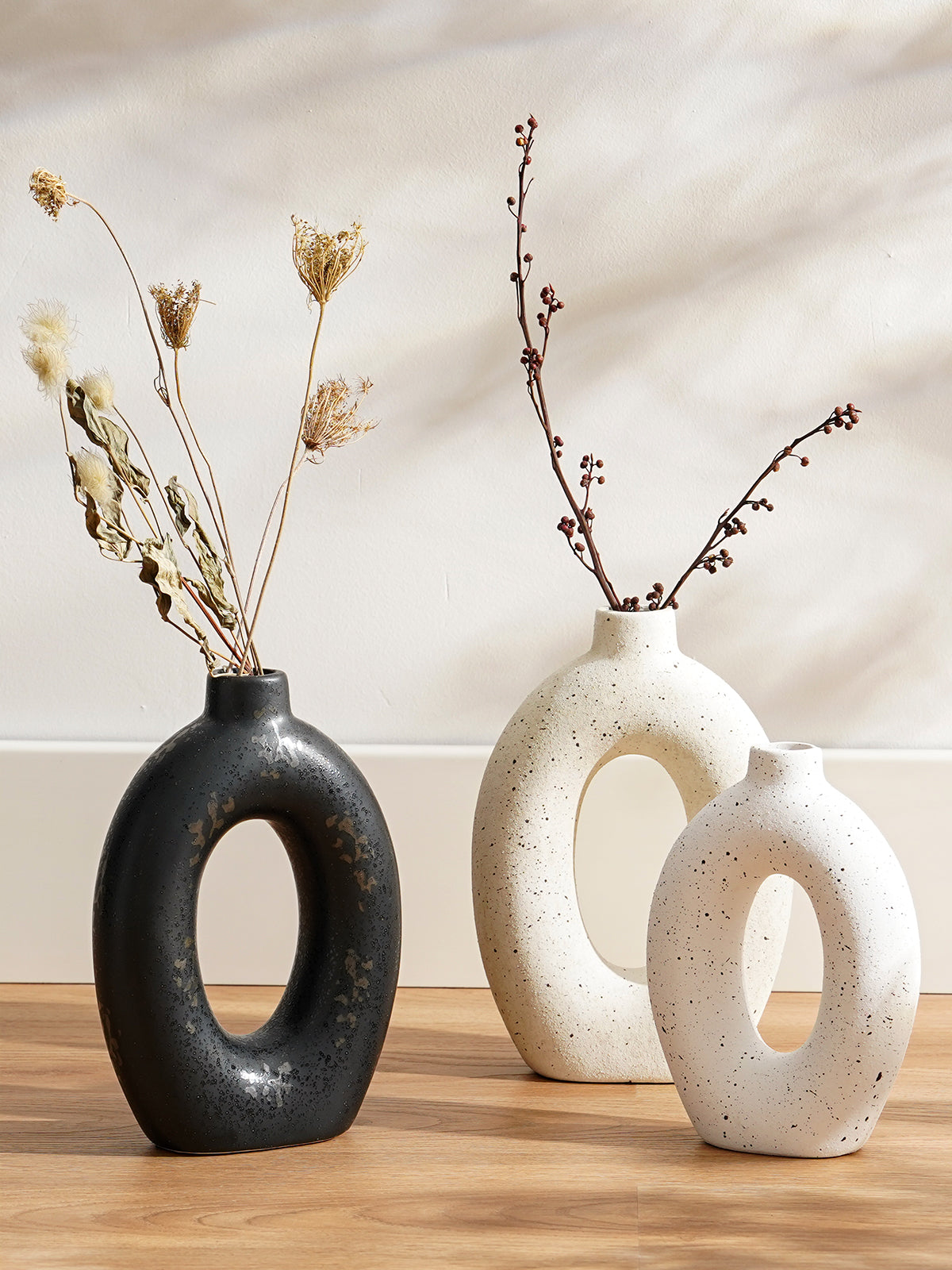 10.5” & 8.5” Black Ceramic Vase Set of 2, Modern Decorative Donut Vase for Home Decor, Contemporary Flower Vase for Table Centerpiece, Living Room, Shelf & Entryway