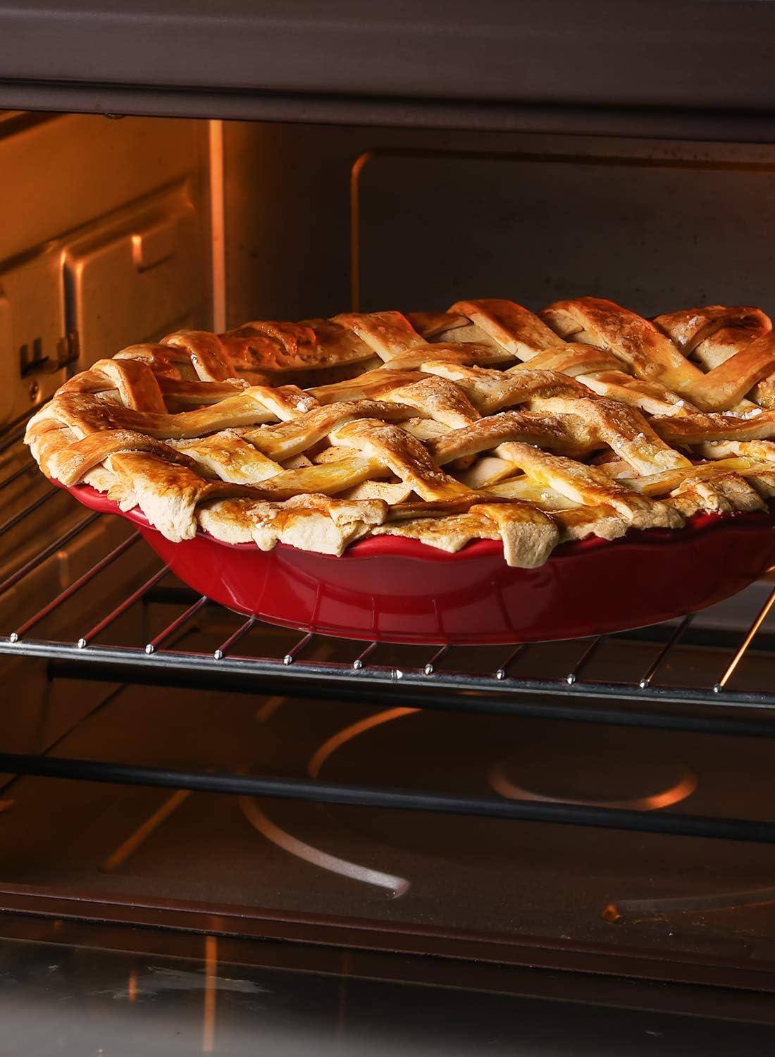 Ceramic Pie Pans for Baking, 9 Inches Pie Plate for Apple Pie, Pecan Pie, 36 Ounce Deep Dish Pie Pan, Set of 2, Red